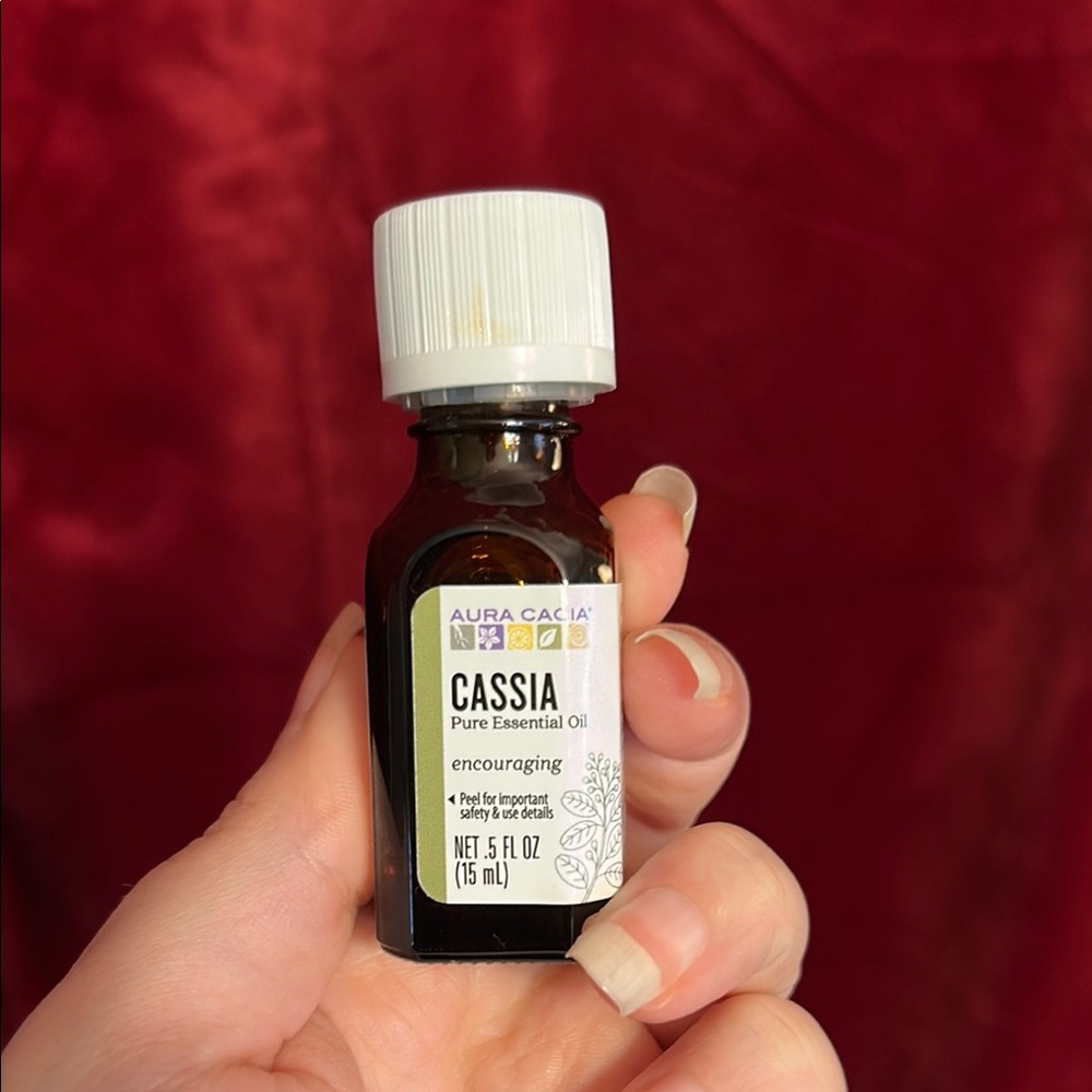 Aura Cacia Cassia Essential Oil 15ml 3/4 Full